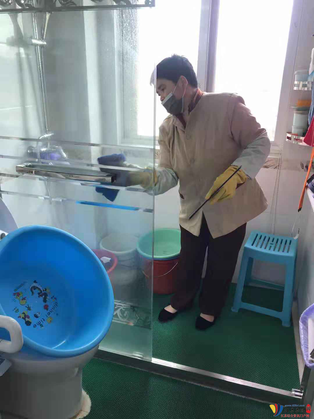 社區暖心重陽禮 家政服務送上門